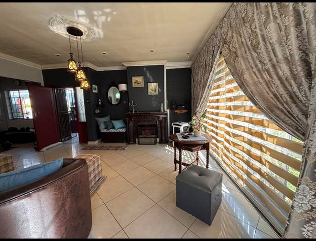 2 BEDROOM HOUSE FOR SALE IN GREYMONT